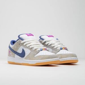Nike SB Dunk Low Rayssa Leal sneaker